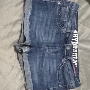 amazing jean shorts!!